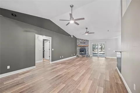 Living - 2950 Kings Rd, Saint Augustine, FL 32086 photo 4 of 9