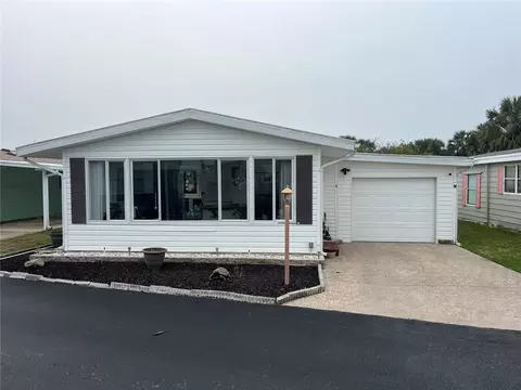 4 Windward Dr, Flagler Beach, FL 32136