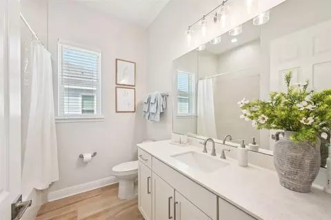 Bath - 46 Iris Creek Dr, Saint Augustine, FL 32092 photo 8 of 8