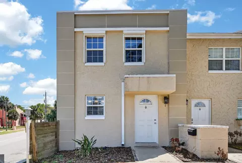 437 N Oleander Ave #1, Daytona Beach, FL 32118