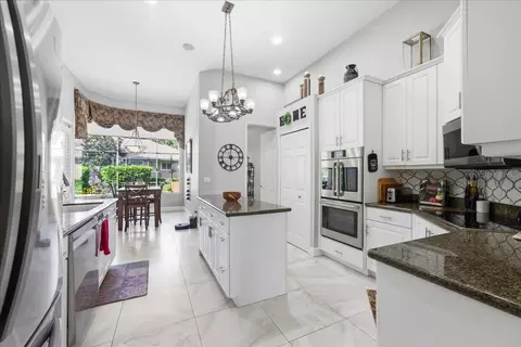 Kitchen - 800 Arbor Glen Ct, Ormond Beach, FL 32174 photo 3 of 3