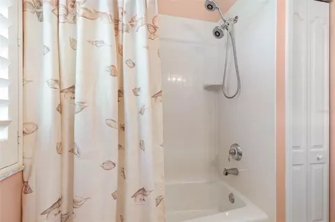 Bath - 3003 Glin Cir, Ormond Beach, FL 32174 photo 5 of 5