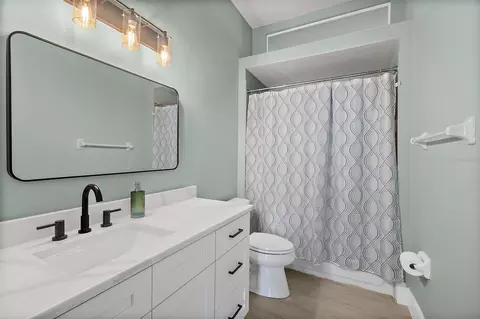 Bath - 1029 Stone Lake Dr, Ormond Beach, FL 32174 photo 4 of 4