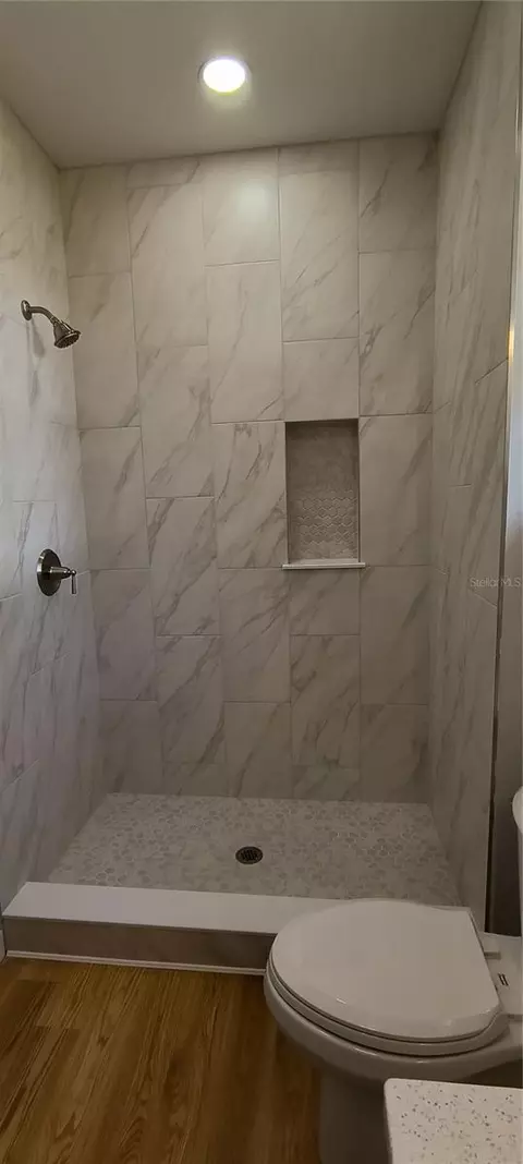 Bath - 98 Bruen St, Saint Augustine, FL 32084 photo 7 of 8
