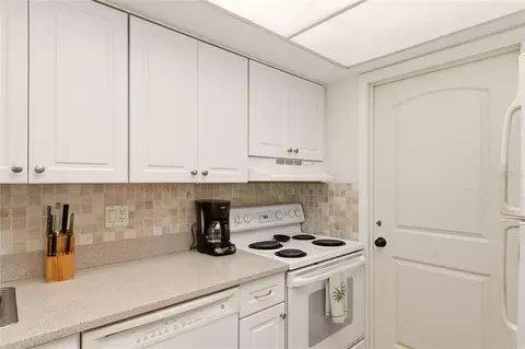 Kitchen - 5650 S A1a UNIT ST, Saint Augustine, FL 32080 photo 2 of 6