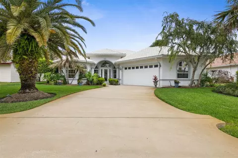 9 Coconut Ct, Palm Coast, FL 32137