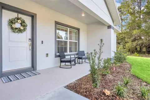 56 White Feather Ln, Palm Coast, FL 32164