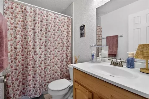 Bath - 12 Brigantine Ct, Saint Augustine, FL 32080 photo 2 of 3