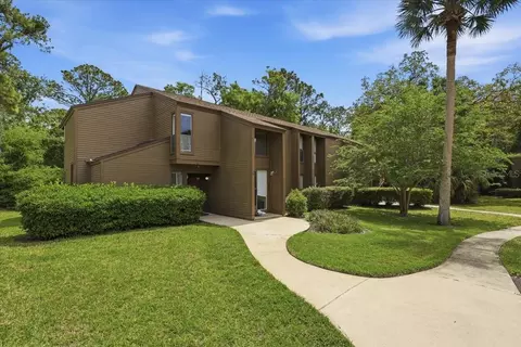 27 Oxford Ln #27, Palm Coast, FL 32137