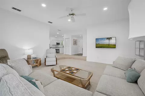 Living - 41 Magnolia Dr S #41, Ormond Beach, FL 32174 photo 2 of 2