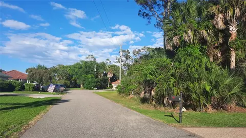 4 Coventry Pl, Palm Coast, FL 32137