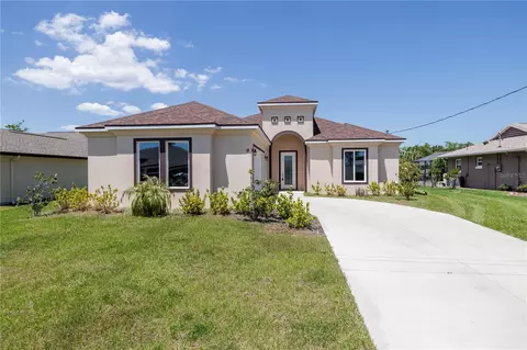 9 Coolidge Ct, Palm Coast, FL 32137