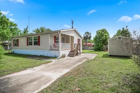 55716 Keith St, Astor, FL 32102