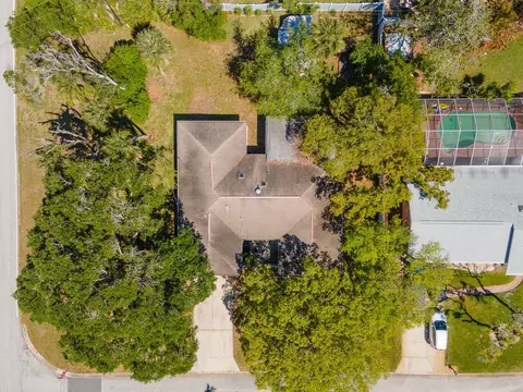 View/Area - 5 Emerald Cir, Ormond Beach, FL 32174 photo 2 of 9