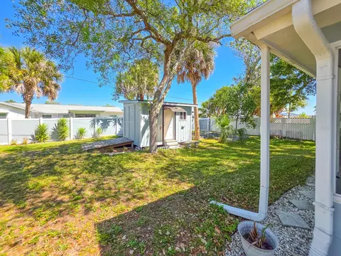Exterior - 5 Emerald Cir, Ormond Beach, FL 32174 photo 8 of 12