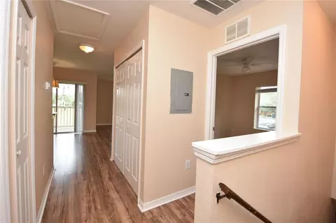 Entry Way - 4600 E Moody Blvd #3M, Bunnell, FL 32110 photo 4 of 10