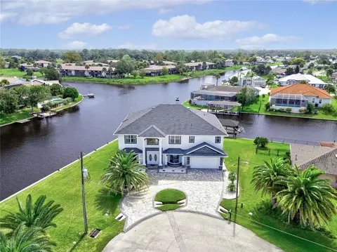 16 Florence Ct, Palm Coast, FL 32137