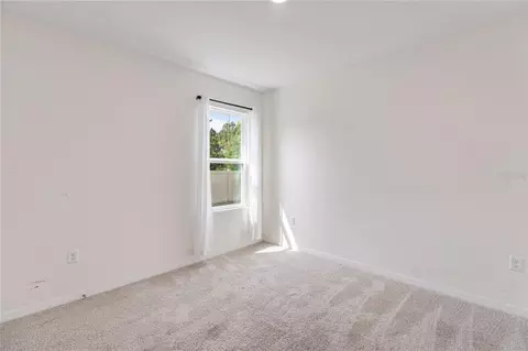 Bedroom - 365 Sunset Point Dr, Ormond Beach, FL 32174 photo 2 of 4
