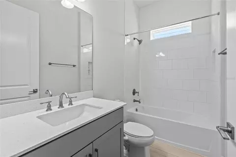 Bath - 42 Rose Bud Ln, Saint Augustine, FL 32092 photo 3 of 4