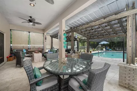 Exterior - 1459 Hohe Ln, Ormond Beach, FL 32174 photo 14 of 18