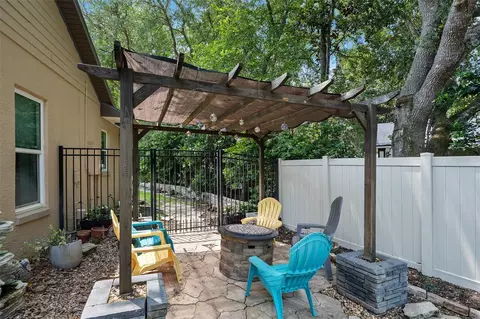 Exterior - 1459 Hohe Ln, Ormond Beach, FL 32174 photo 6 of 18