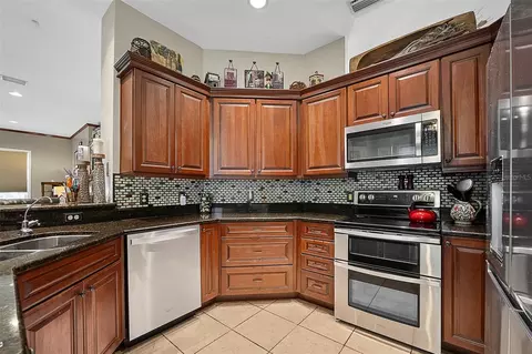 Kitchen - 1459 Hohe Ln, Ormond Beach, FL 32174 photo 2 of 4