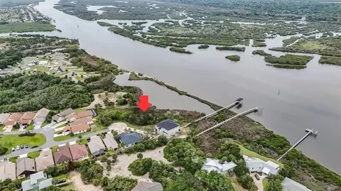 61 Beachwood Dr, Flagler Beach, FL 32136