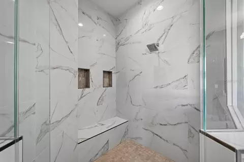 Bath - 708 Woodbridge Ct, Ormond Beach, FL 32174 photo 4 of 5
