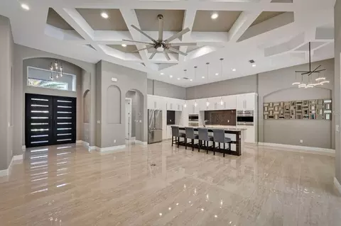 Entry Way - 708 Woodbridge Ct, Ormond Beach, FL 32174 photo 4 of 8