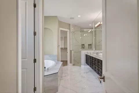 Entry Way - 708 Woodbridge Ct, Ormond Beach, FL 32174 photo 5 of 8