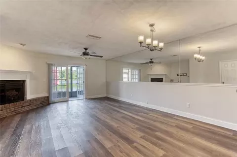 Living - 210 Lemon Tree Ln #9, Ormond Beach, FL 32174 photo 2 of 8