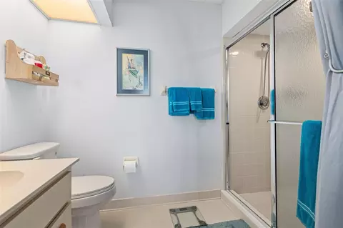 Bath - 596 N Nova Rd #308, Ormond Beach, FL 32174 photo 3 of 4