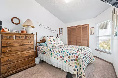 Bedroom - 596 N Nova Rd #308, Ormond Beach, FL 32174 photo 6 of 8