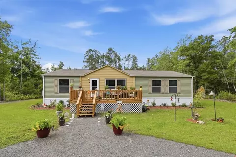 4365 Gladys St, Hastings, FL 32145