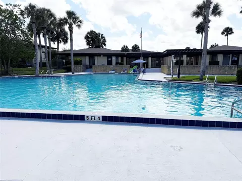 56 Club House Dr #101, Palm Coast, FL 32137