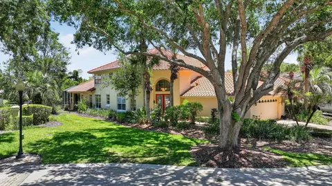 10 Monterrey Dr, Palm Coast, FL 32137