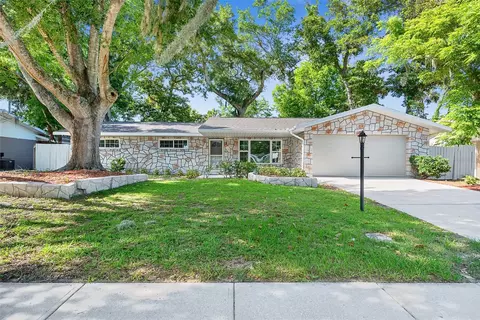 107 Wimbledon Ct, Port Orange, FL 32127
