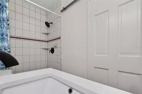 Bath - Undisclosed, Saint Augustine, FL 32086 photo 3 of 3