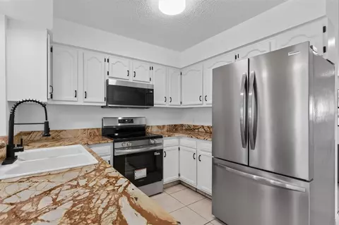Kitchen - Undisclosed, Saint Augustine, FL 32086 photo 6 of 7