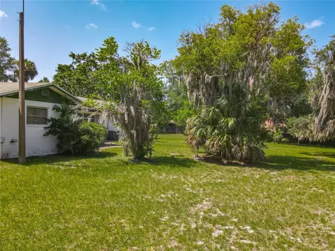 Exterior - 10 Mirror Lake Dr, Ormond Beach, FL 32174 photo 7 of 8