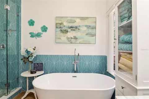 Bath - 110 Osprey Rd, Saint Augustine, FL 32086 photo 1 of 4