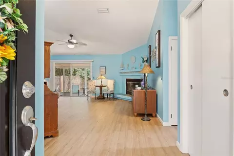 Entry Way - 110 Osprey Rd, Saint Augustine, FL 32086 photo 2 of 4