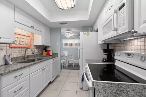 Kitchen - 6300 A1a S #A13U, Saint Augustine, FL 32080 photo 5 of 6