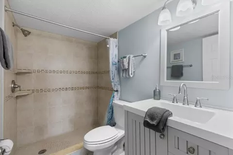 Bath - 6300 A1a S #A13U, Saint Augustine, FL 32080 photo 2 of 3