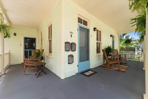 Exterior - 9 Saragossa St, Saint Augustine, FL 32084 photo 2 of 13