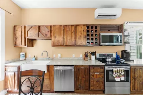 Kitchen - 9 Saragossa St, Saint Augustine, FL 32084 photo 5 of 10