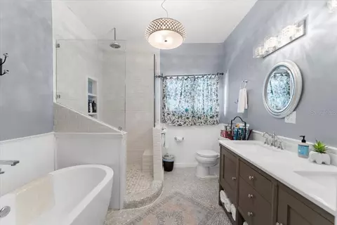 Bath - 9 Saragossa St, Saint Augustine, FL 32084 photo 1 of 4