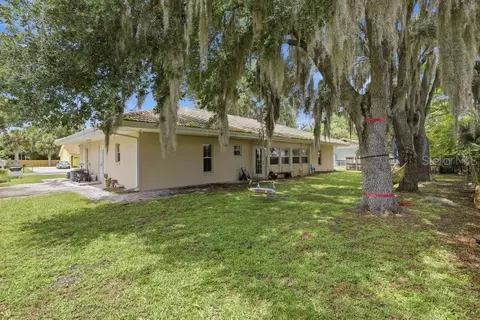Exterior - 504 N Cherry St, Bunnell, FL 32110 photo 4 of 4