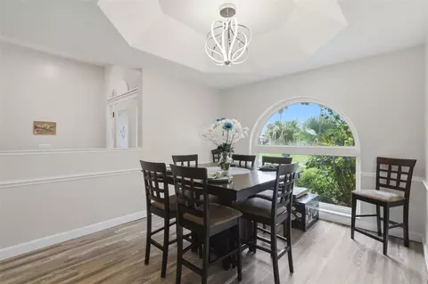 Dining - 3 Seabridge Dr, Ormond Beach, FL 32176 photo 1 of 3