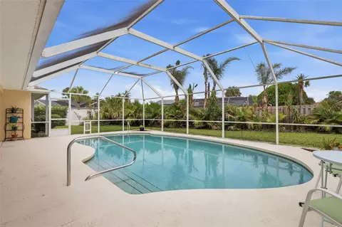 Exterior - 3 Seabridge Dr, Ormond Beach, FL 32176 photo 2 of 7